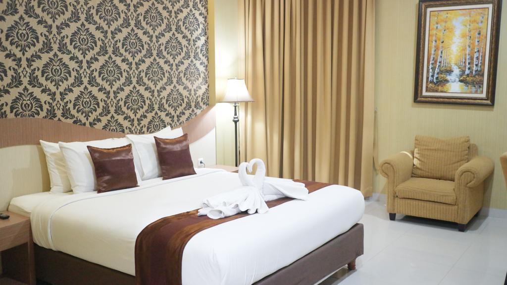 Grand Dian Boutique Hotel Cirebon Exterior foto